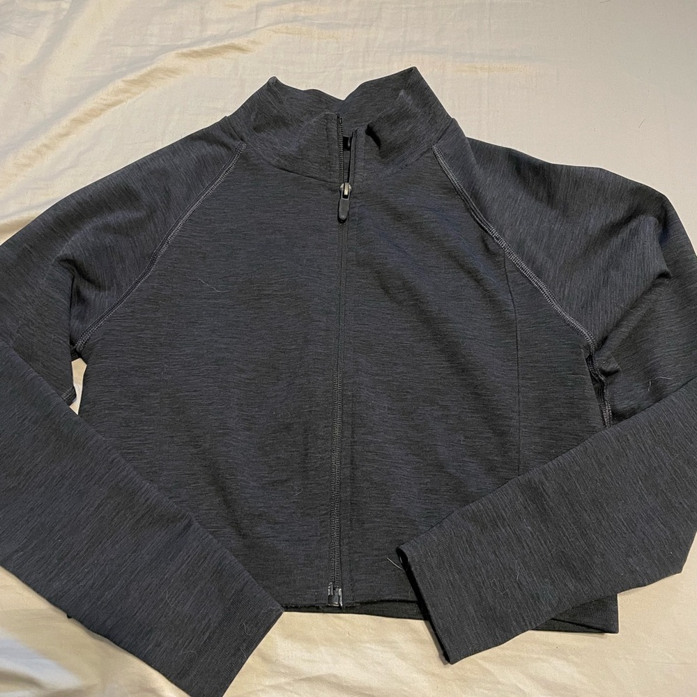 Alphalete seamless jacket - Picture 3 of 3